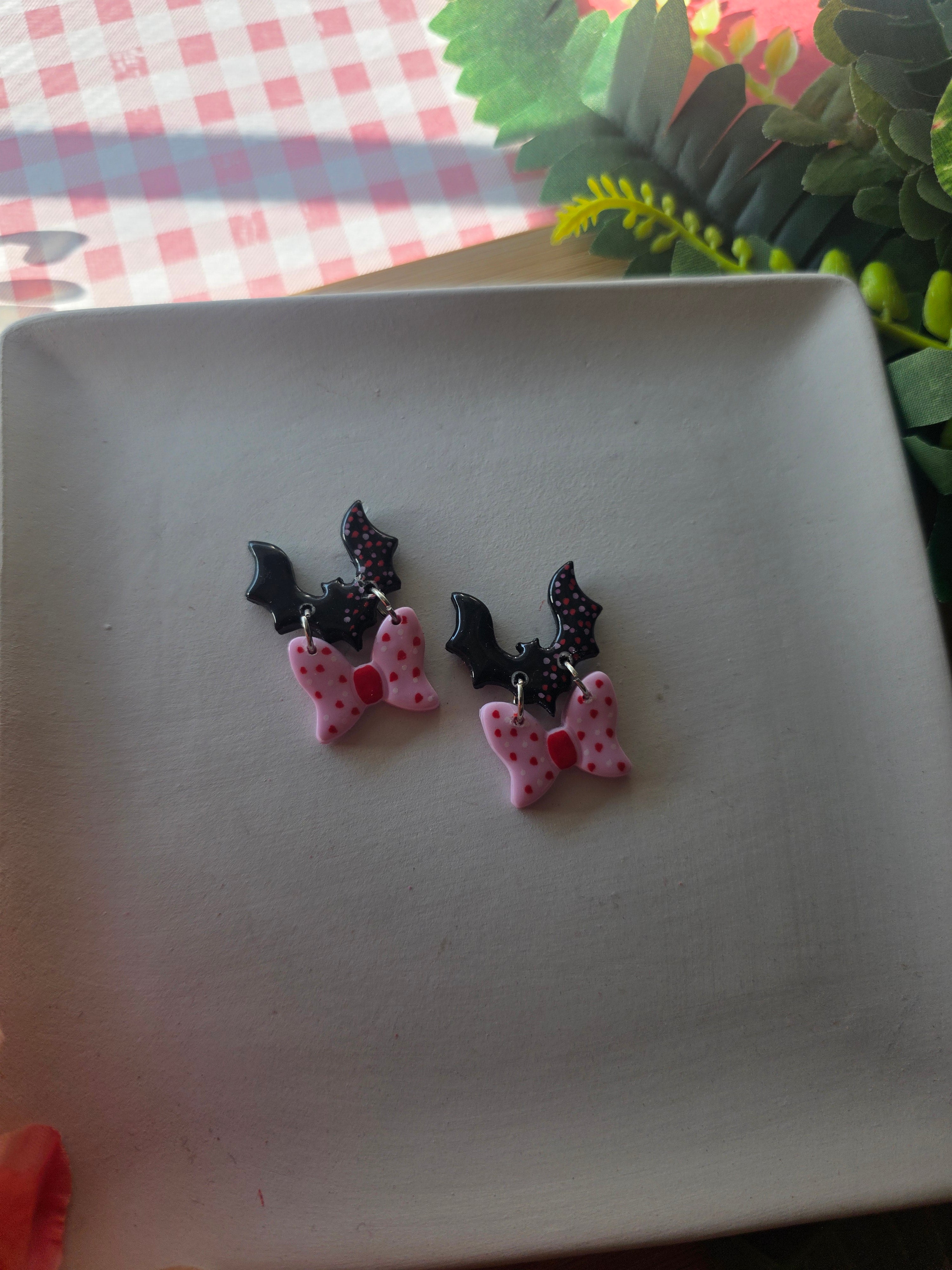 Bat and Bow Valloween Earrings