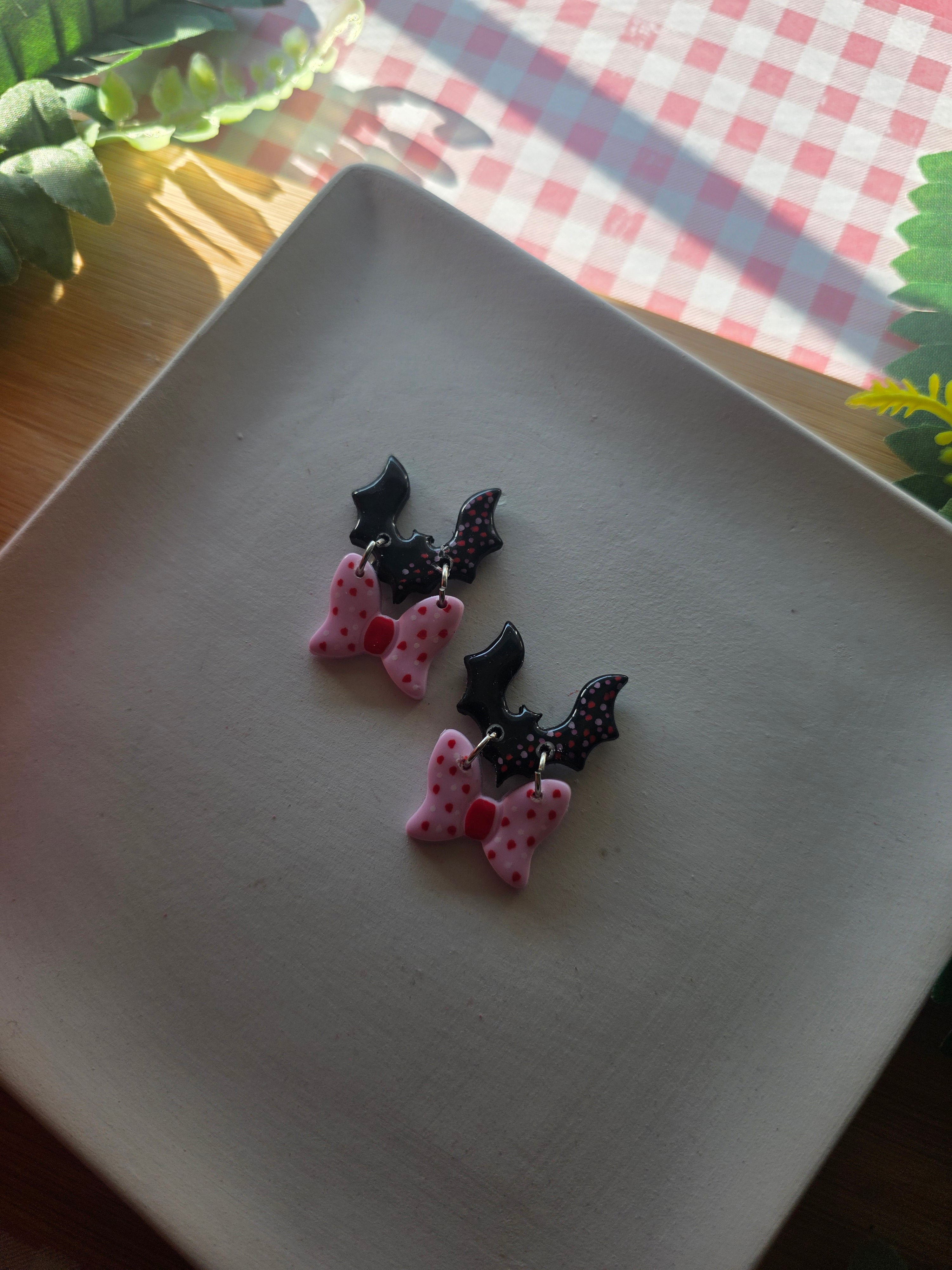 Bat and Bow Valloween Earrings