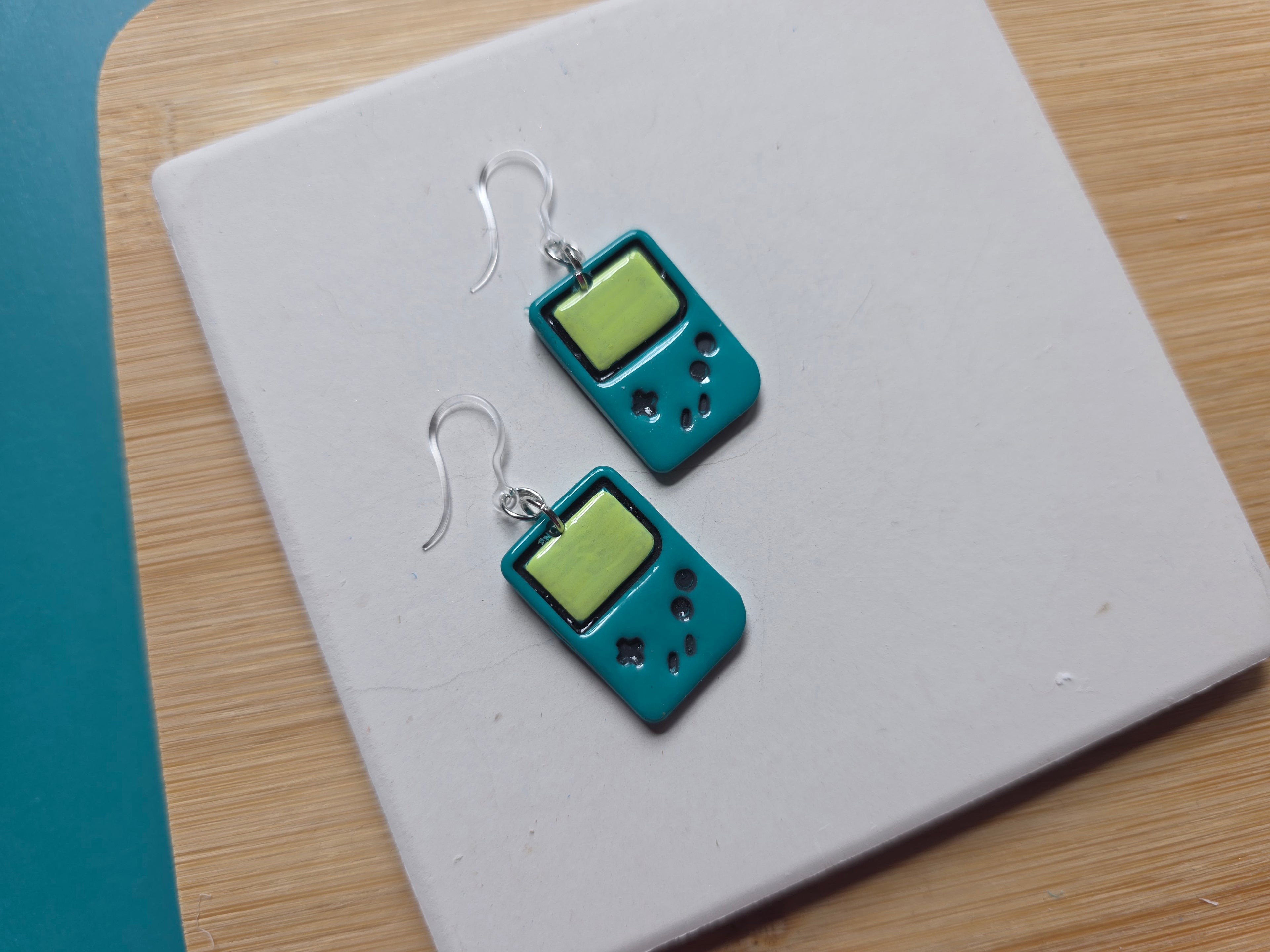 90's Color Handheld Game Earrings